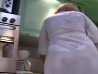 Môj nevlastná matka v the kuchyňa čoskoro ráno hotmoza: sex video 11 | xhamster