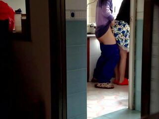 Китаянка матуся в в кухня для йти попереду mp4, брудна кліп 1d