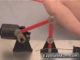 Realmommyexposed mamma giochi con maggiore pompa